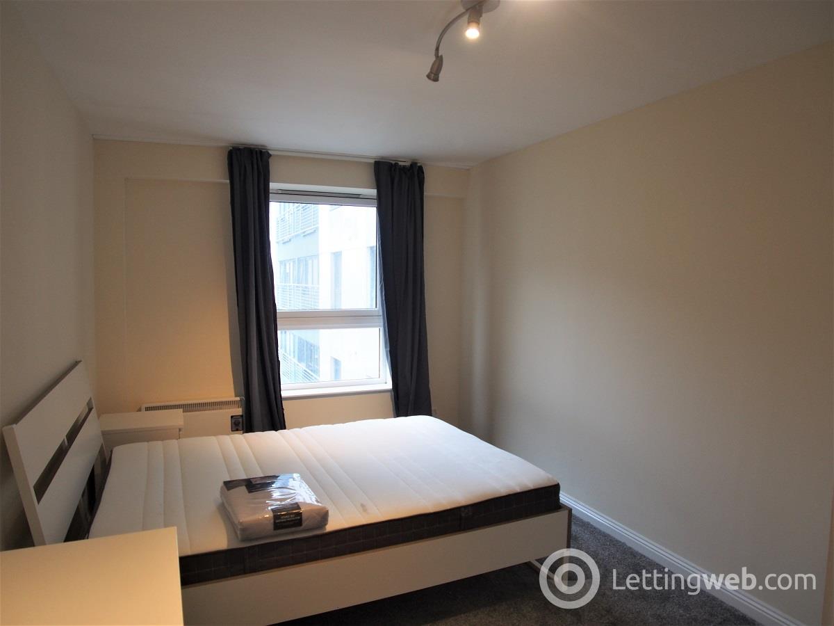 Property to rent in 220 Wallace 3-16