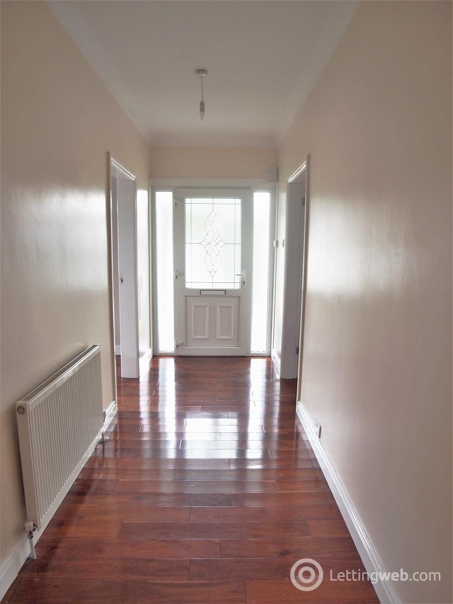 Property to rent in 28 Gilmourton Crescent