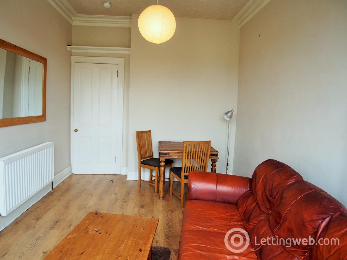 Property to rent in 90 Torrisdale Street