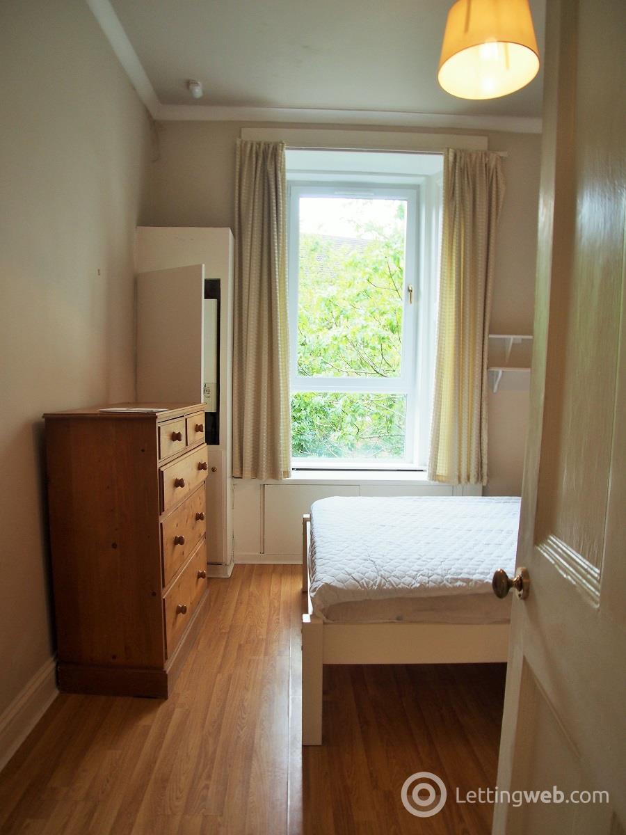 Property to rent in 90 Torrisdale Street