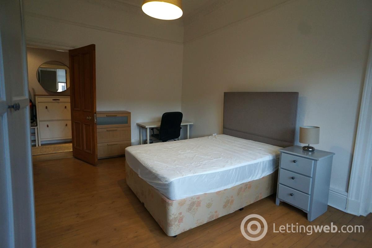 Property to rent in 119 High Street