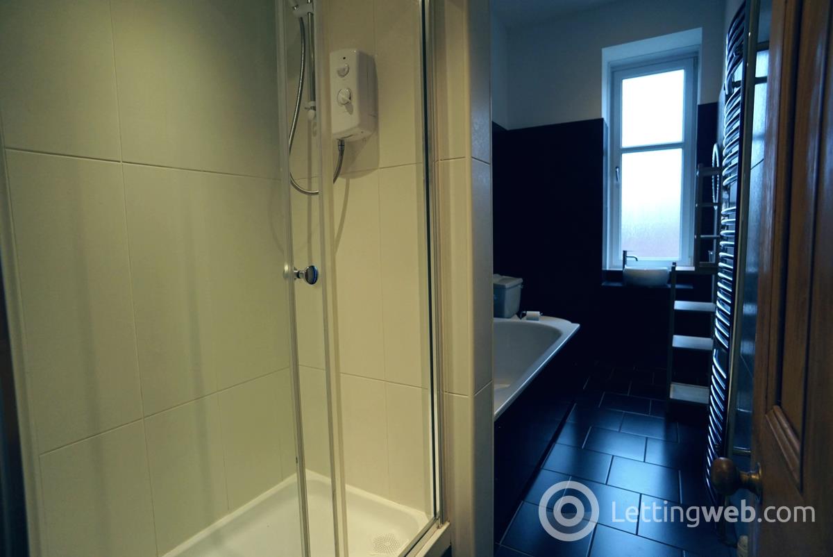 Property to rent in 119 High Street