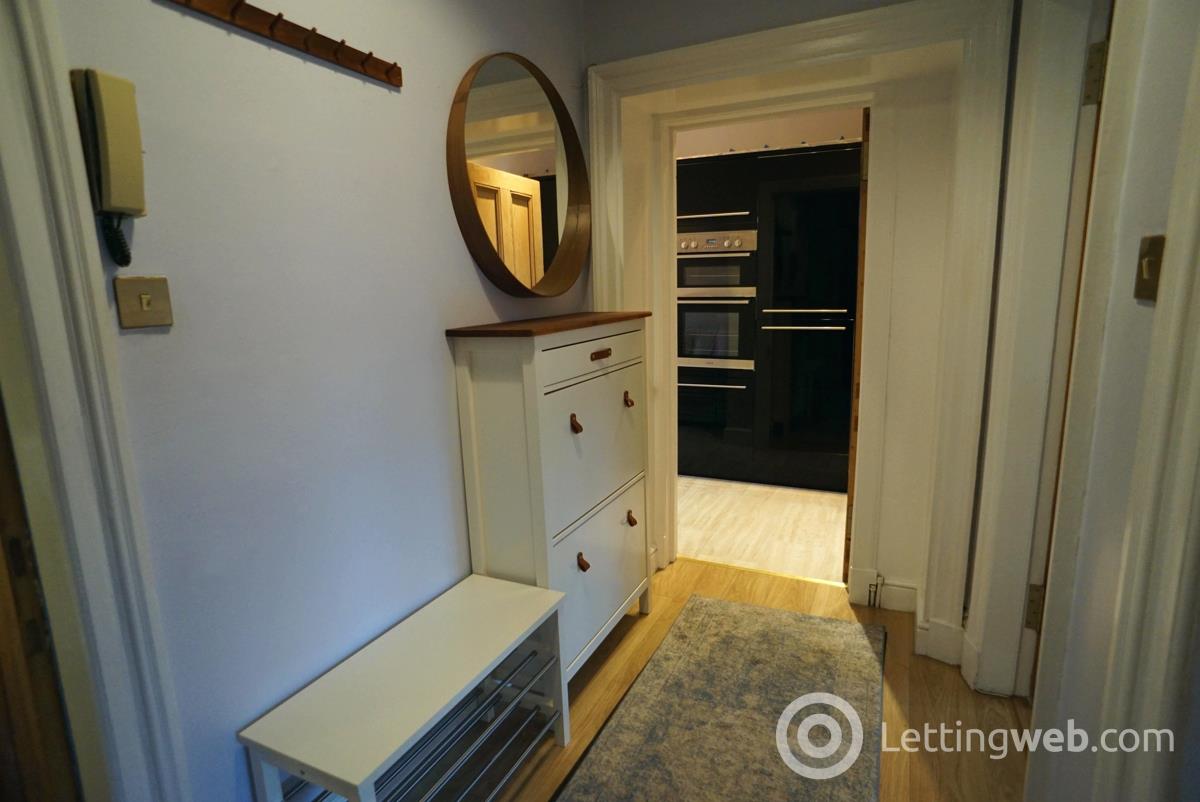 Property to rent in 119 High Street