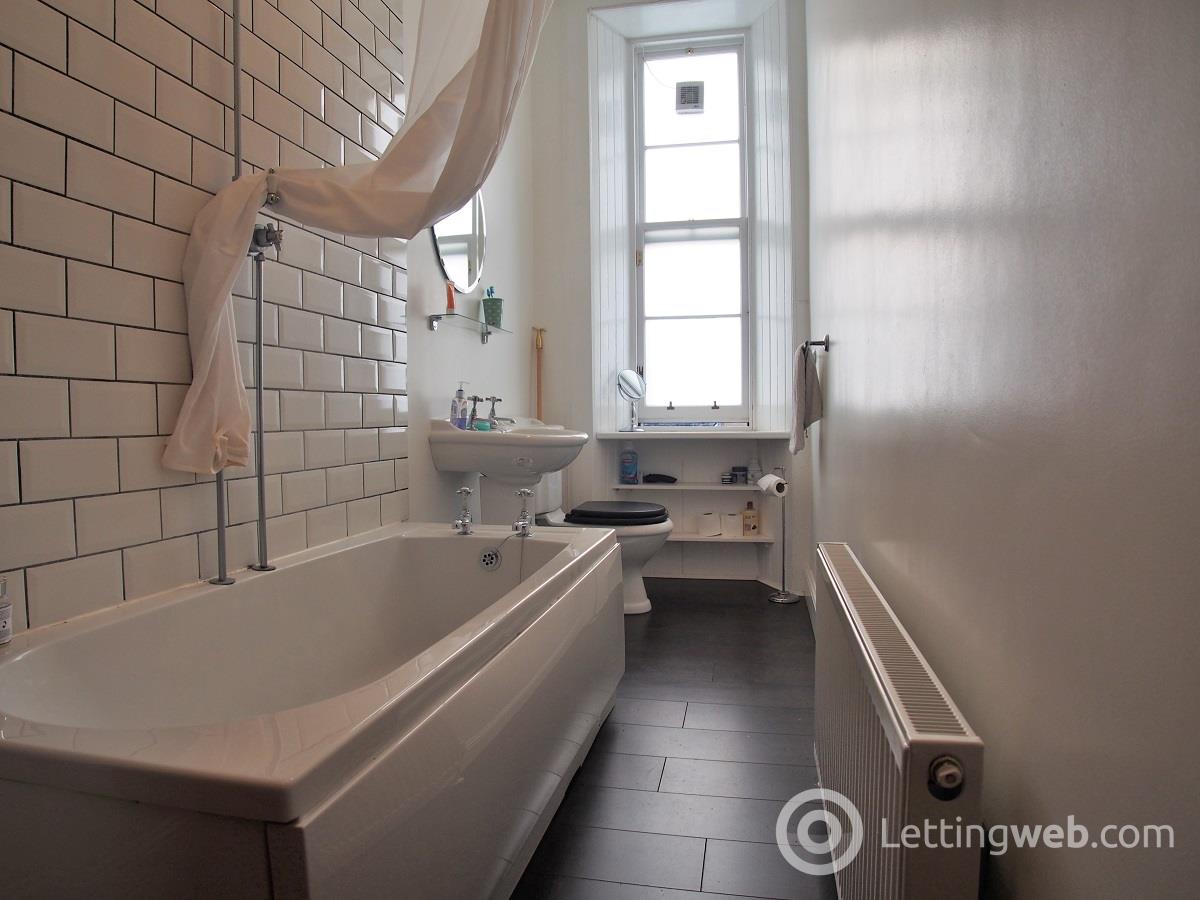 Property to rent in 634 Cathcart Road, Corsshill