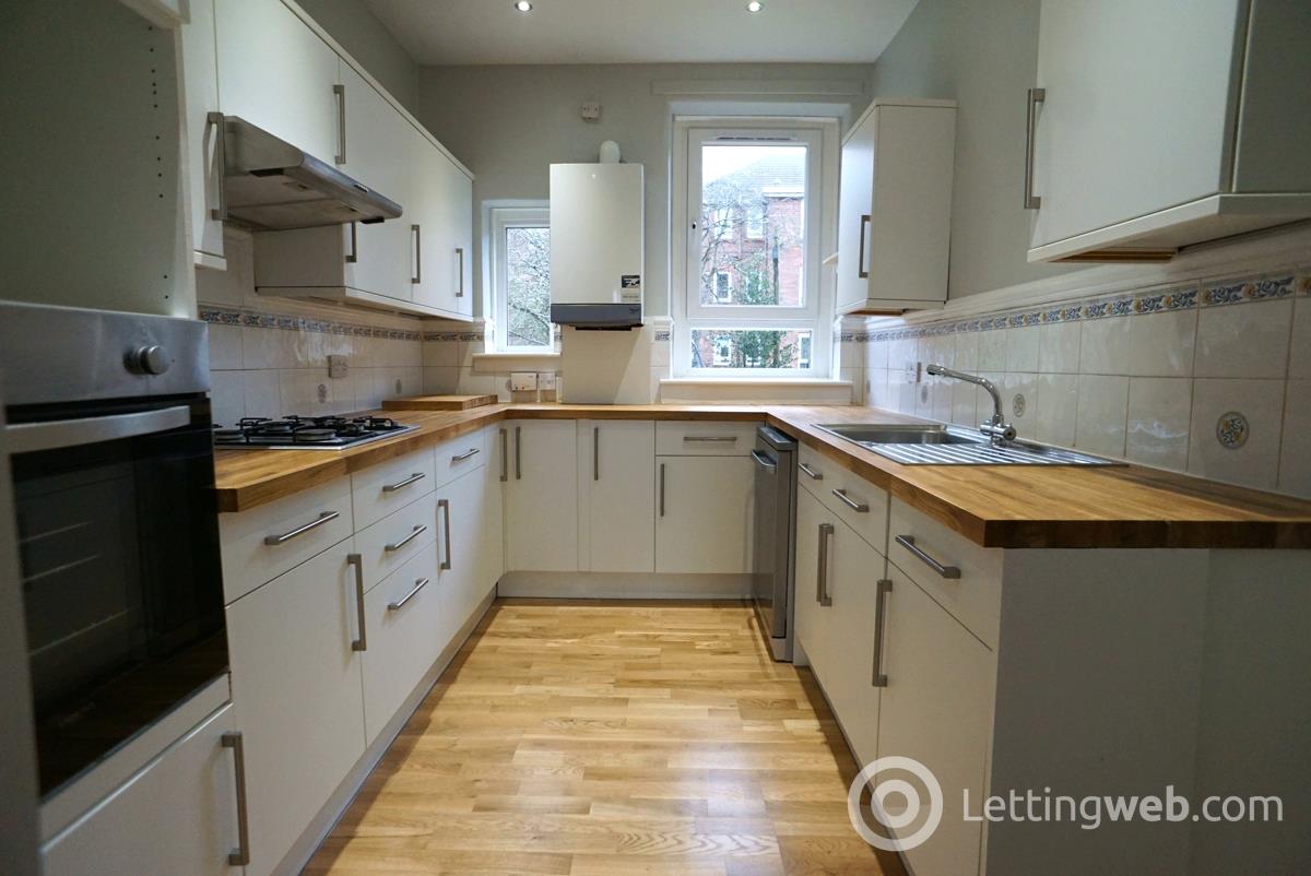 Property to rent in 44 Moss Side Road