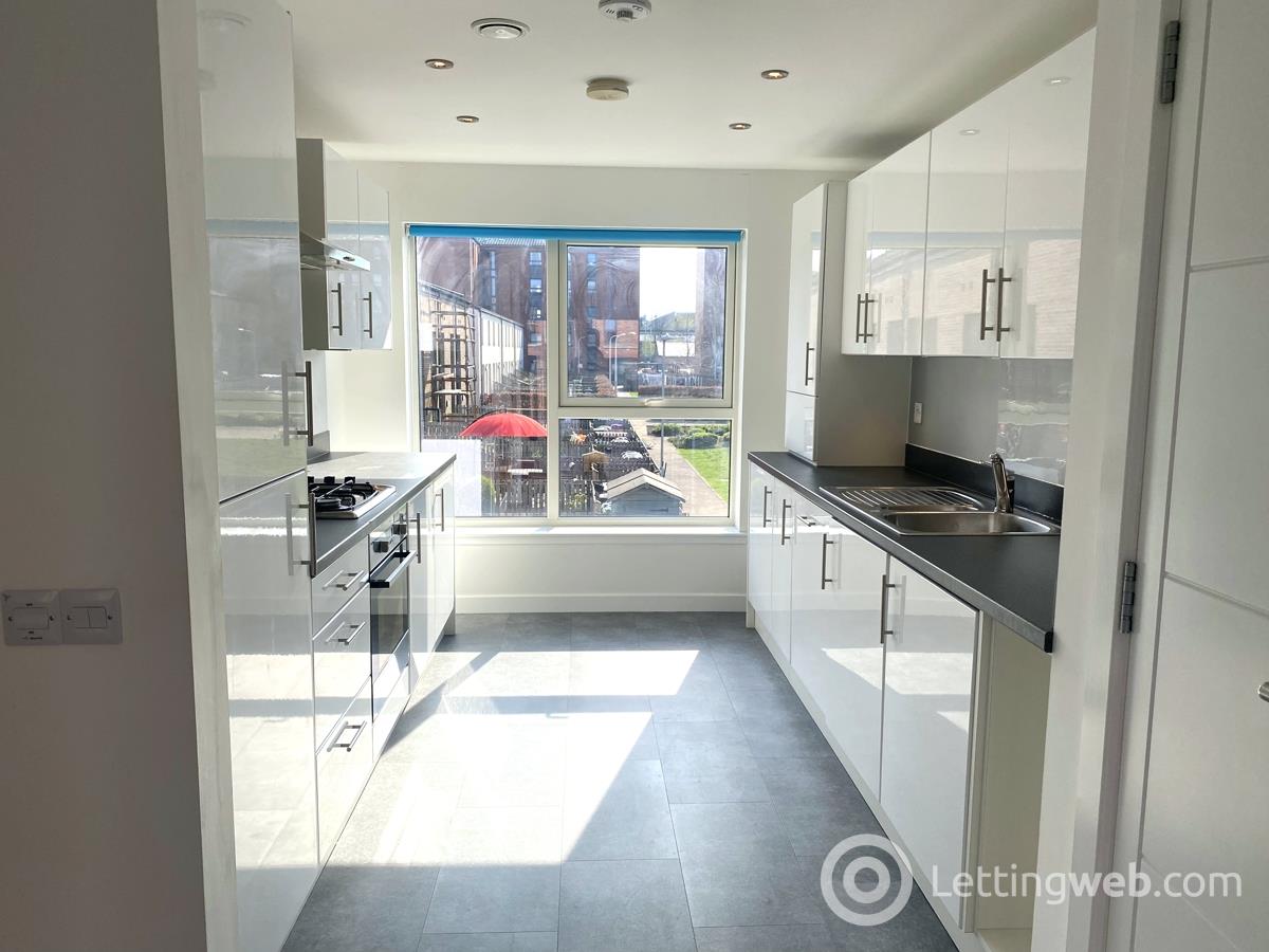 Property to rent in 21 Bedford Street Glasgow