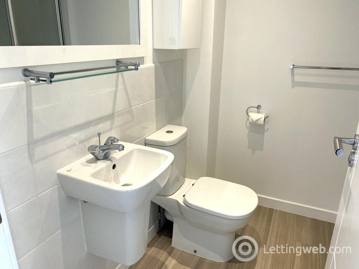 Property to rent in 21 Bedford Street Glasgow