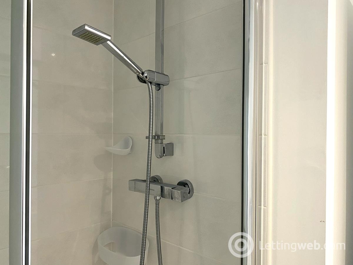 Property to rent in 21 Bedford Street Glasgow