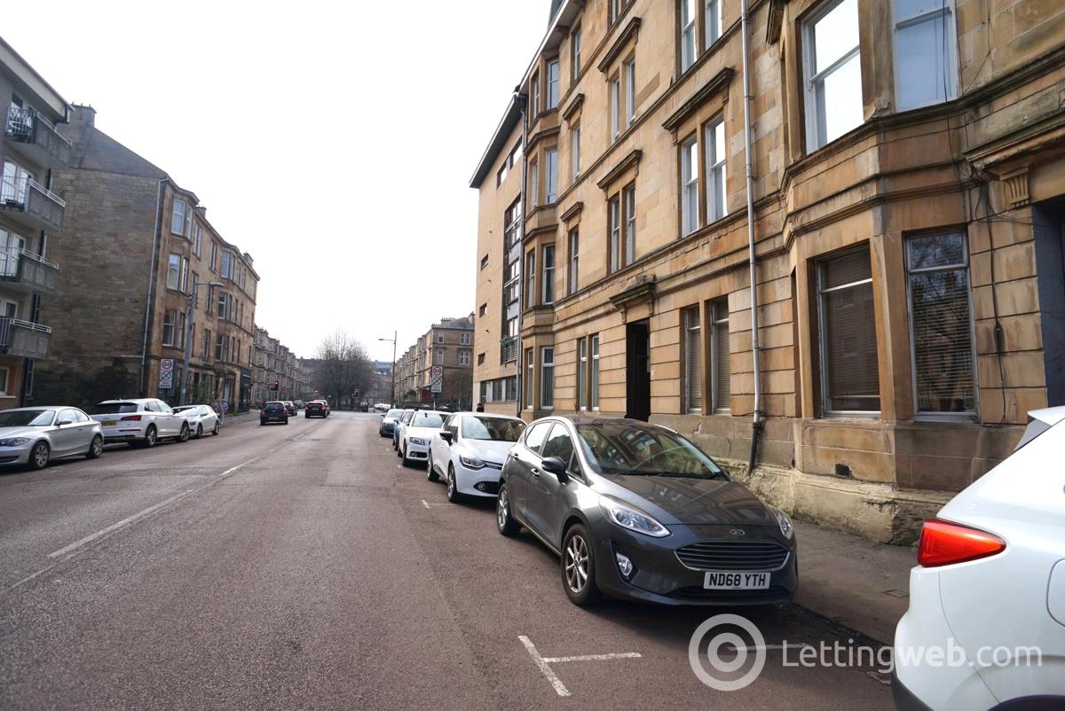 Property to rent in 5 Napiershall Street