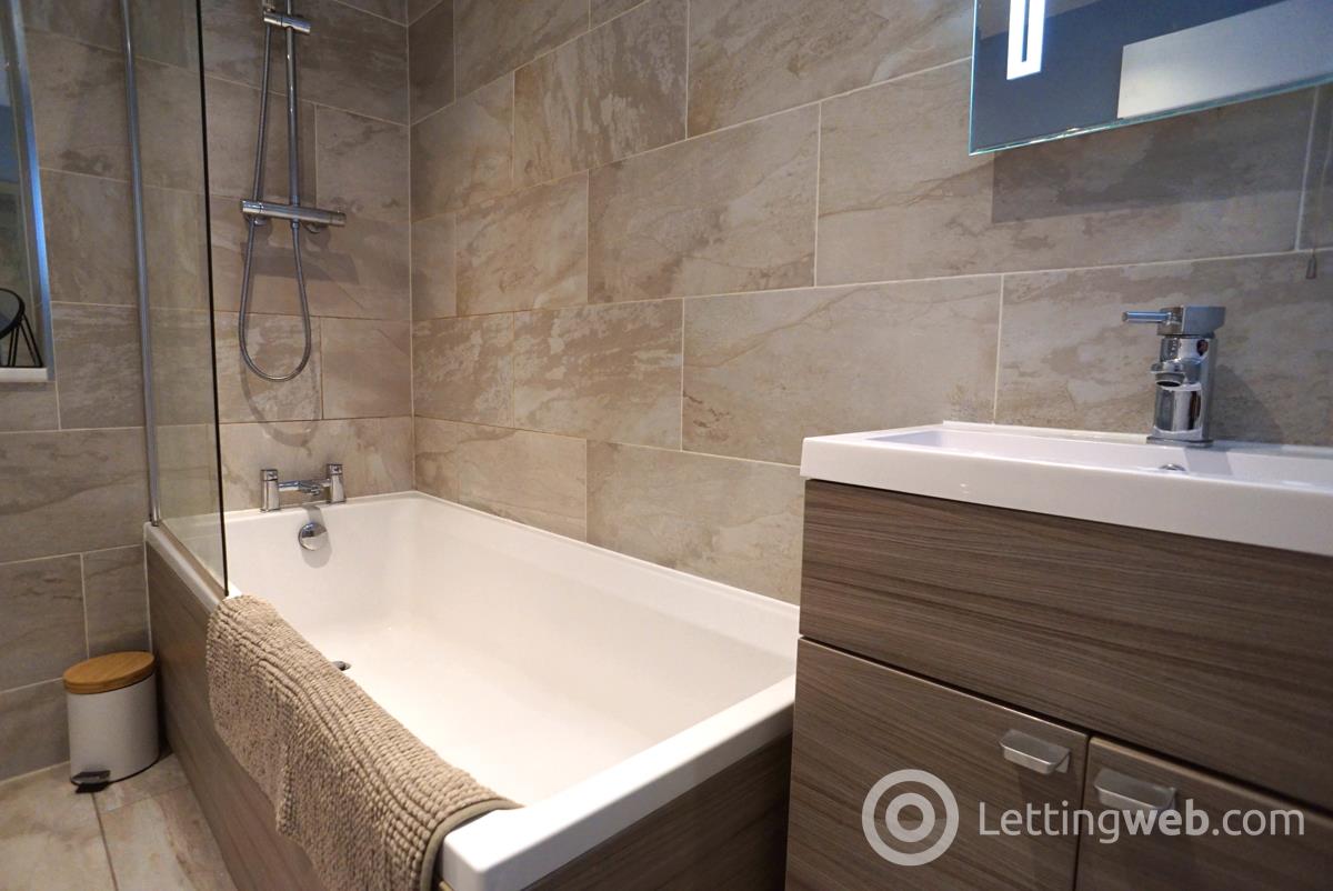 Property to rent in 5 Napiershall Street