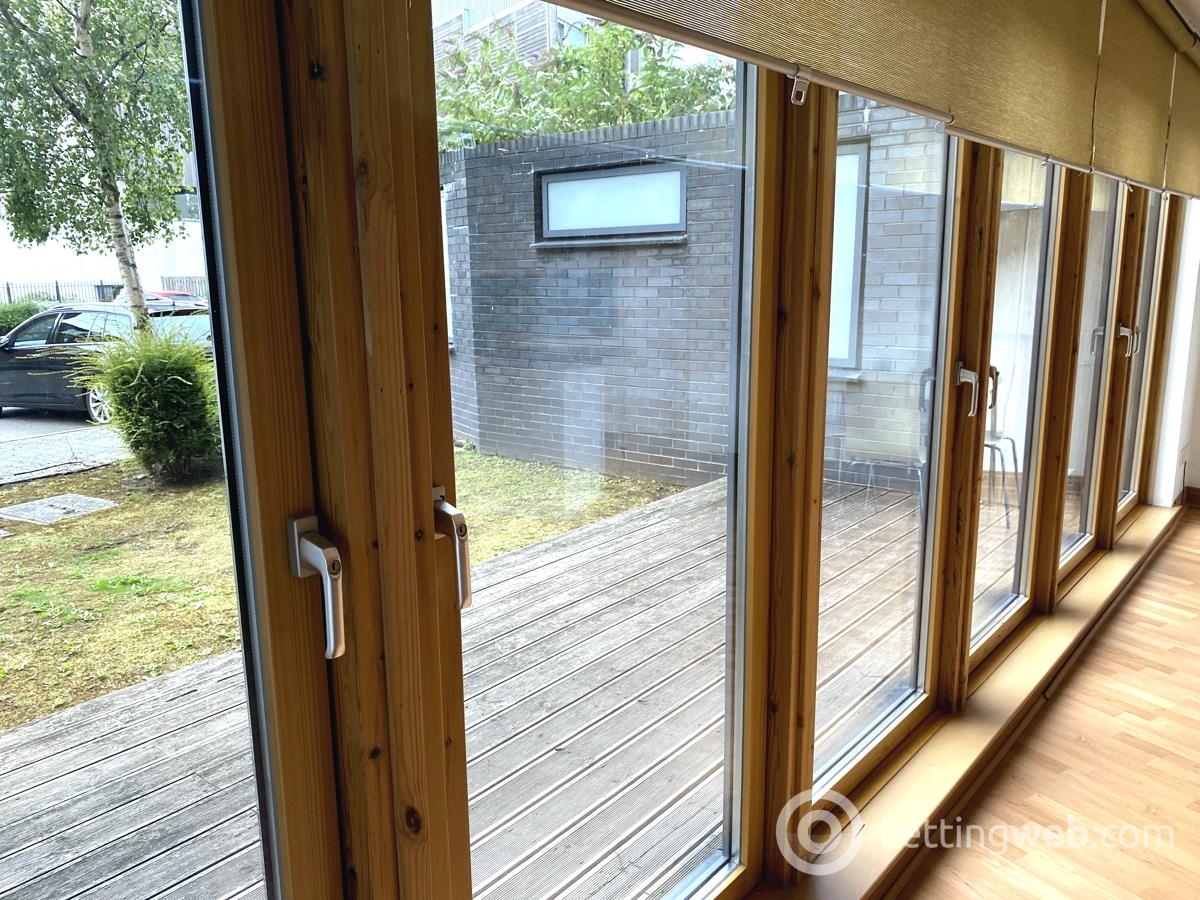 Property to rent in 90 London Road City Centre