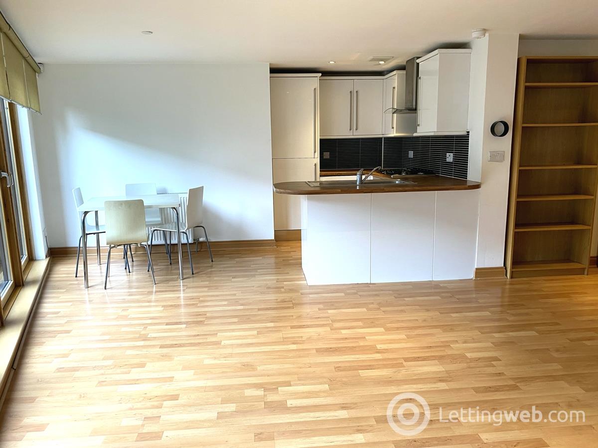 Property to rent in 90 London Road City Centre