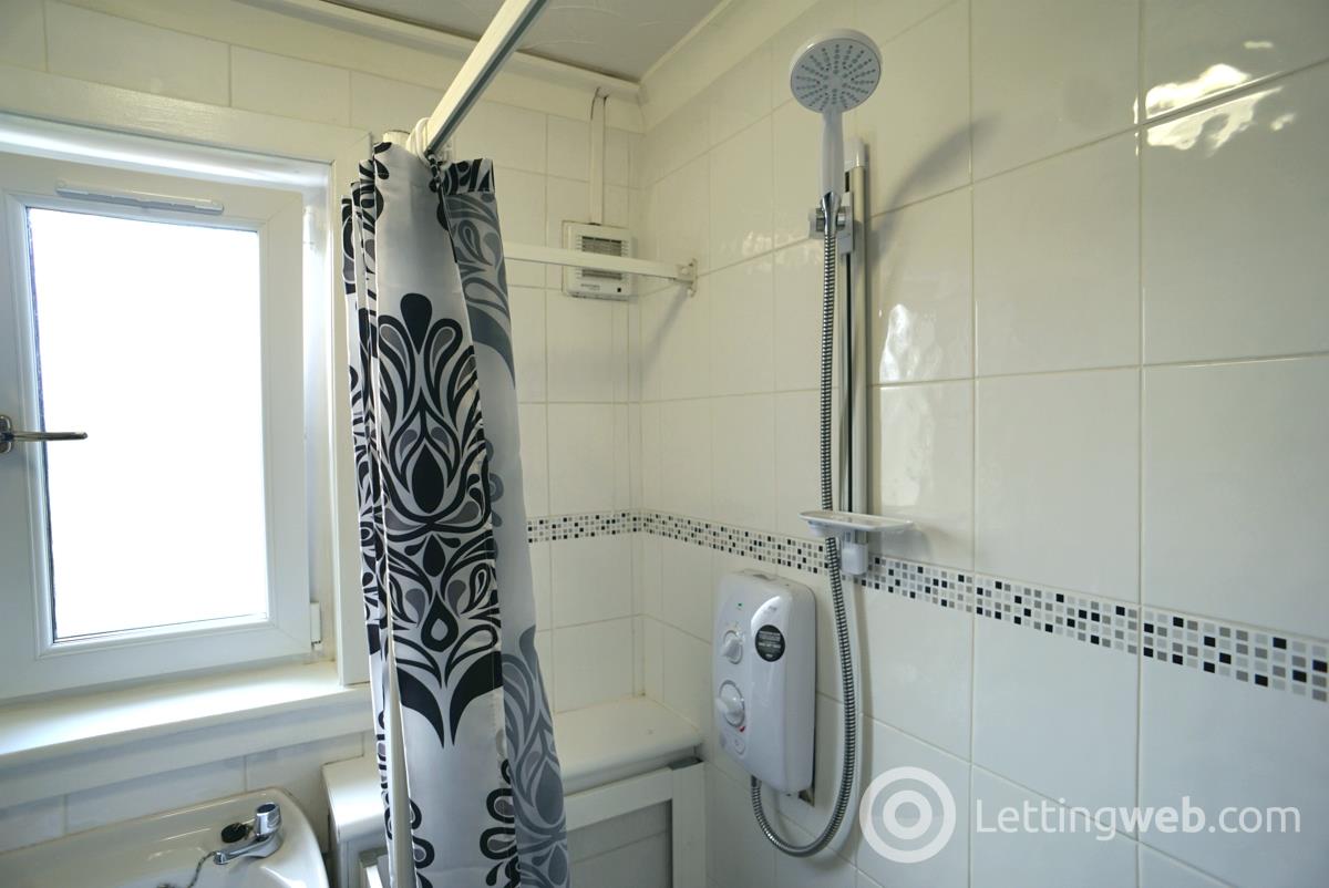 Property to rent in 4 Kerrycroy Street