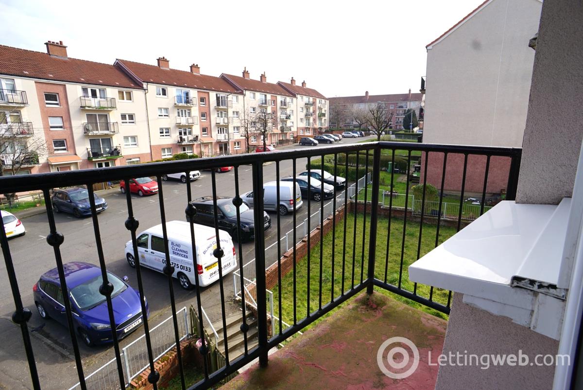 Property to rent in 4 Kerrycroy Street