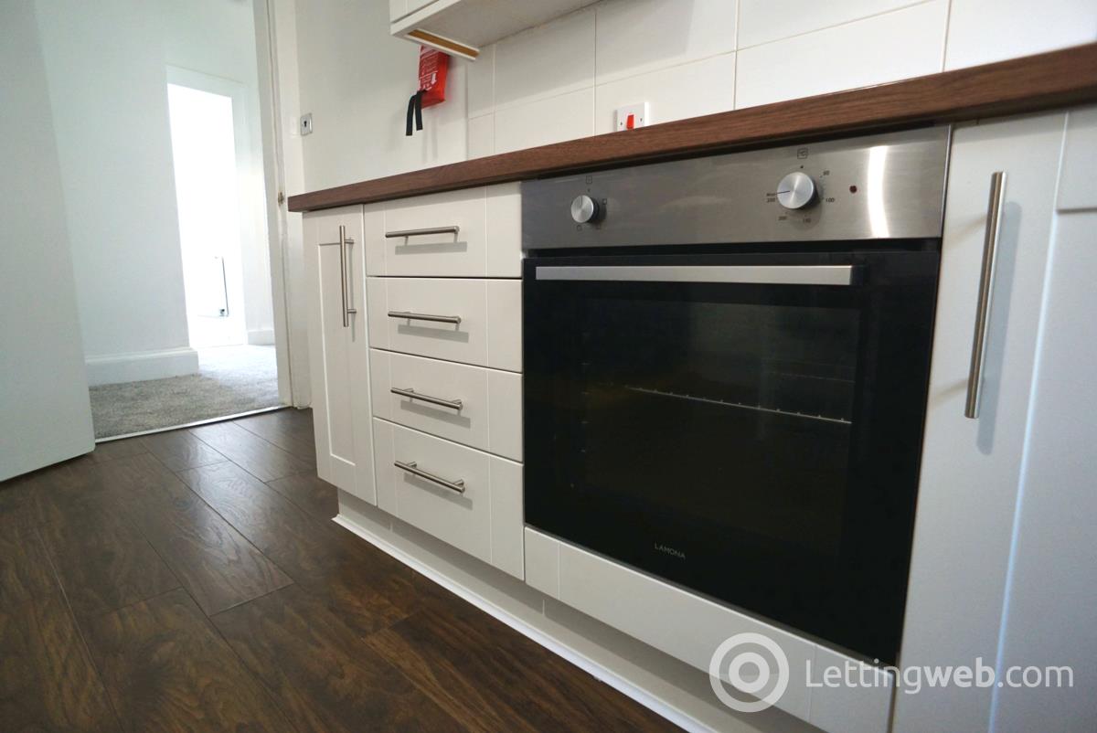 Property to rent in Minerva Street