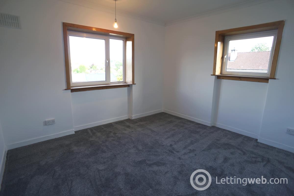 Property to rent in 32 Parkneuk Road