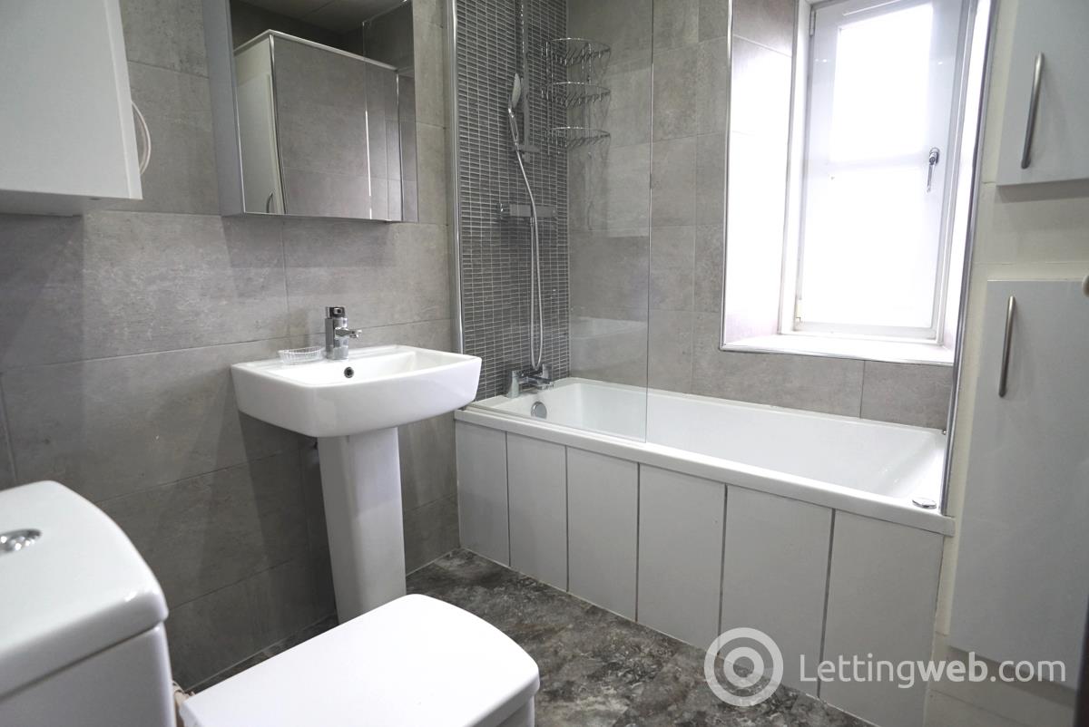 Property to rent in 102 Albert Road