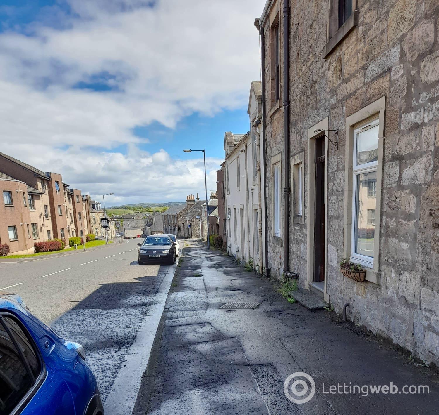 Property to rent in 15 Cochrane Street