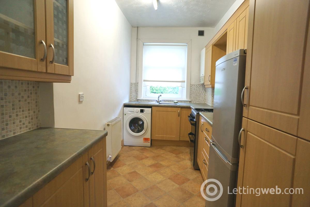 Property to rent in 2 Haughburn Road