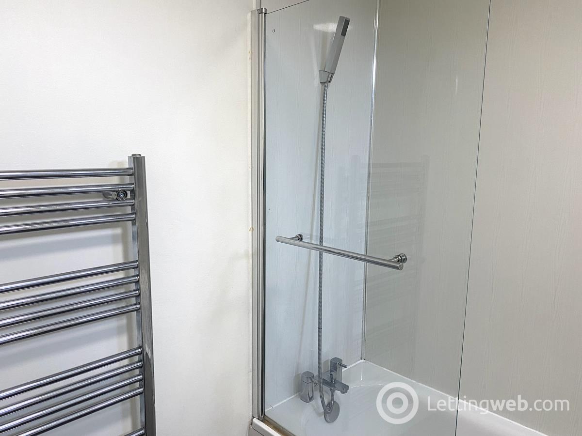 Property to rent in 33 Belvidere Road