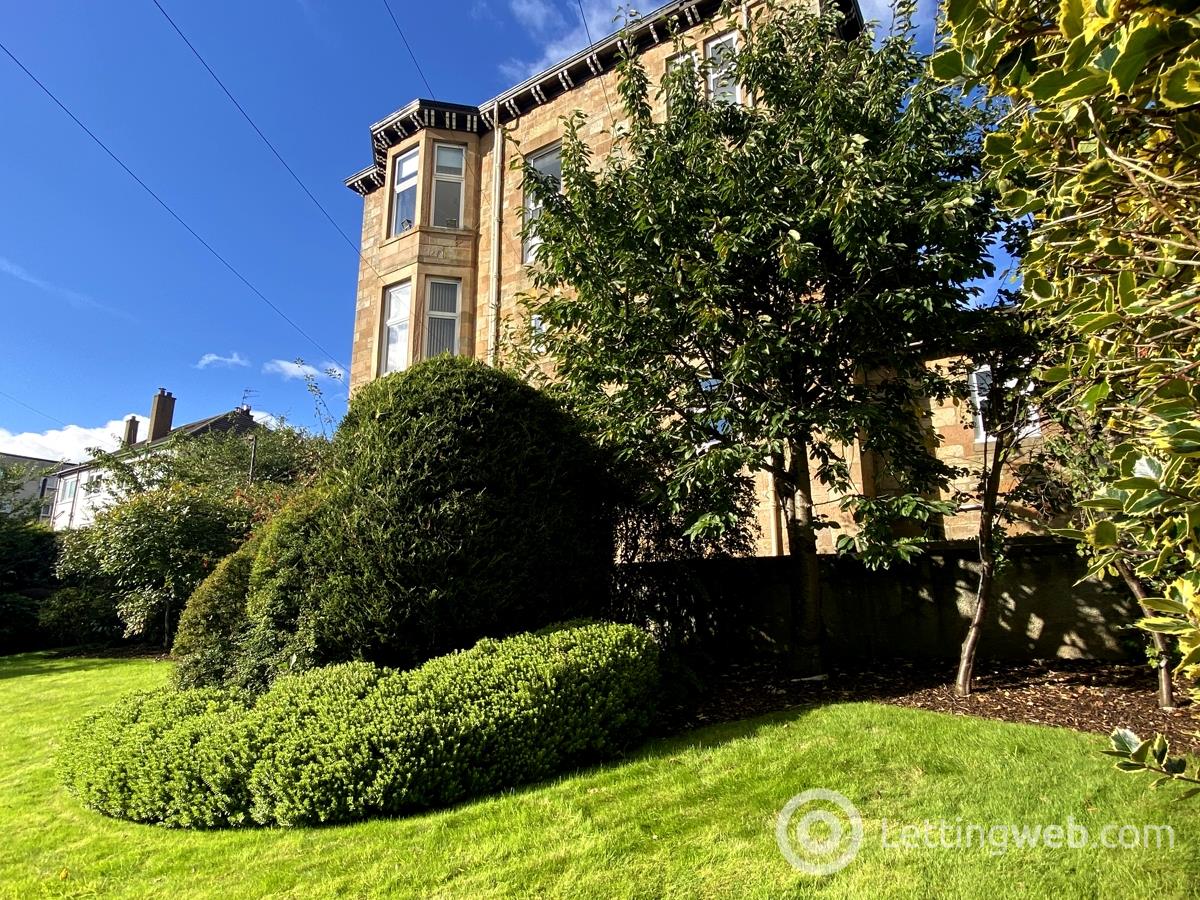 Property to rent in 9 Bruce Road Flat B1