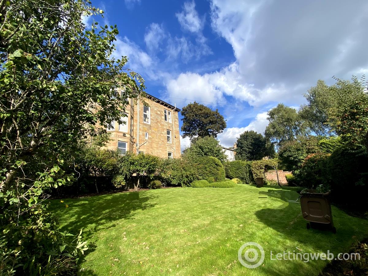 Property to rent in 9 Bruce Road Flat B1