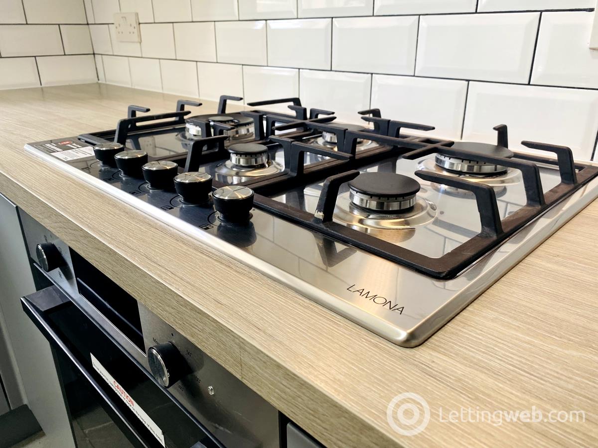 Property to rent in 9 Bruce Road Flat B1