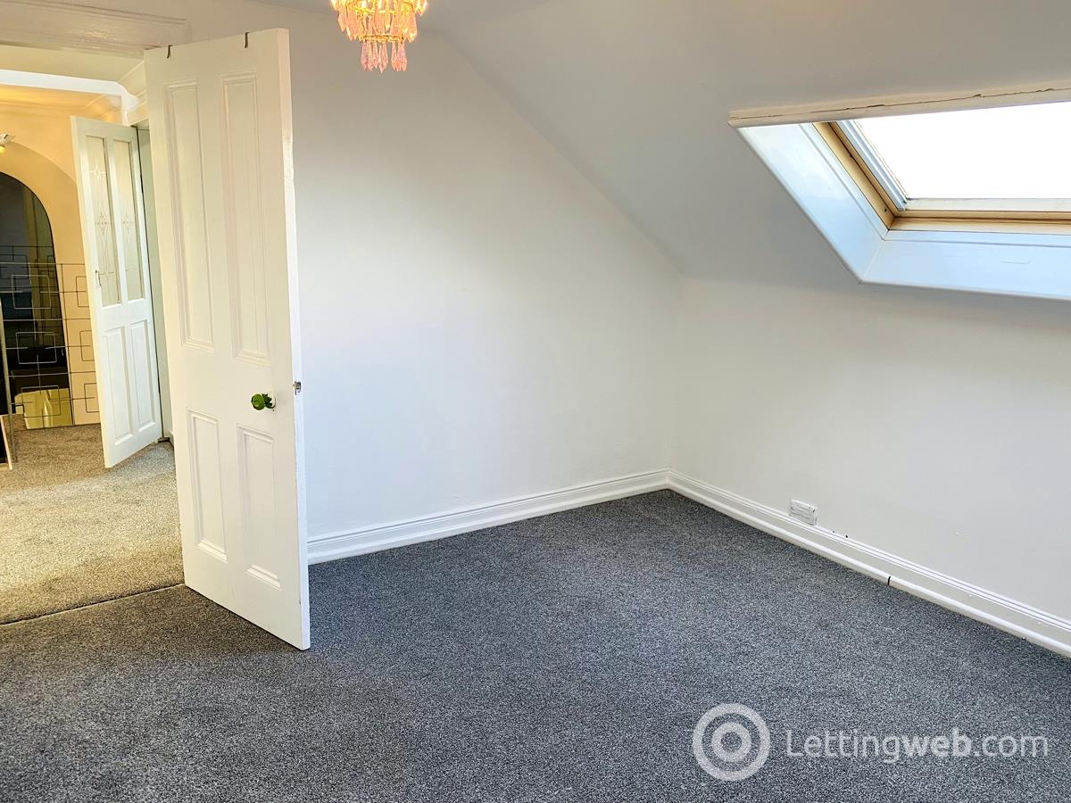 Property to rent in 25 Albert Avenue
