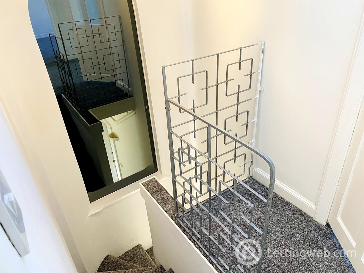Property to rent in 25 Albert Avenue