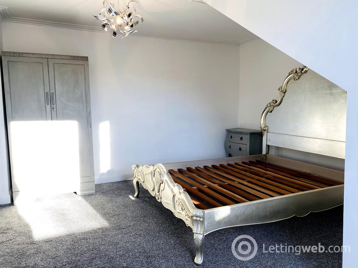 Property to rent in 25 Albert Avenue