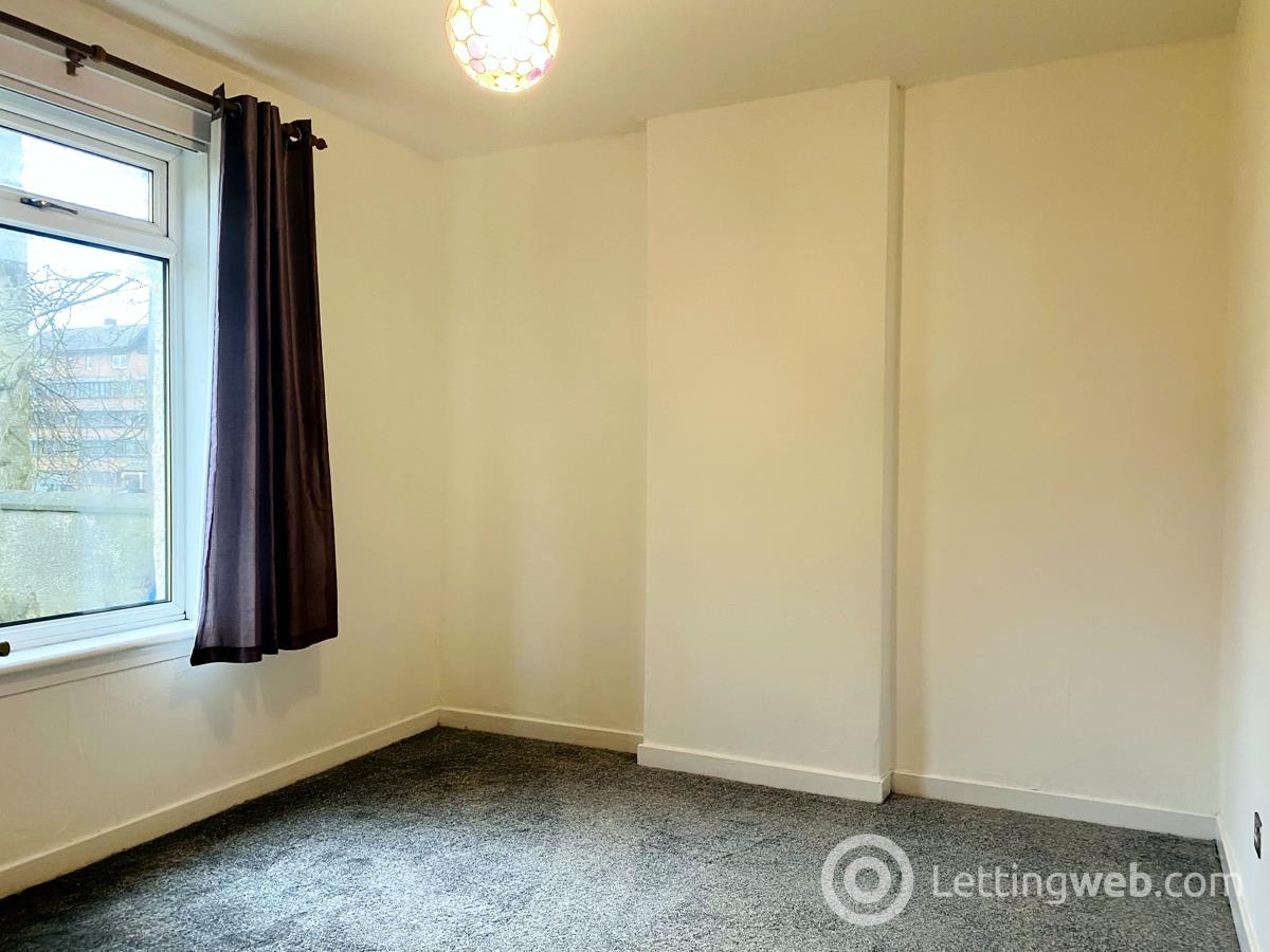 Property to rent in 12 Wellmeadow Road Thornliebank