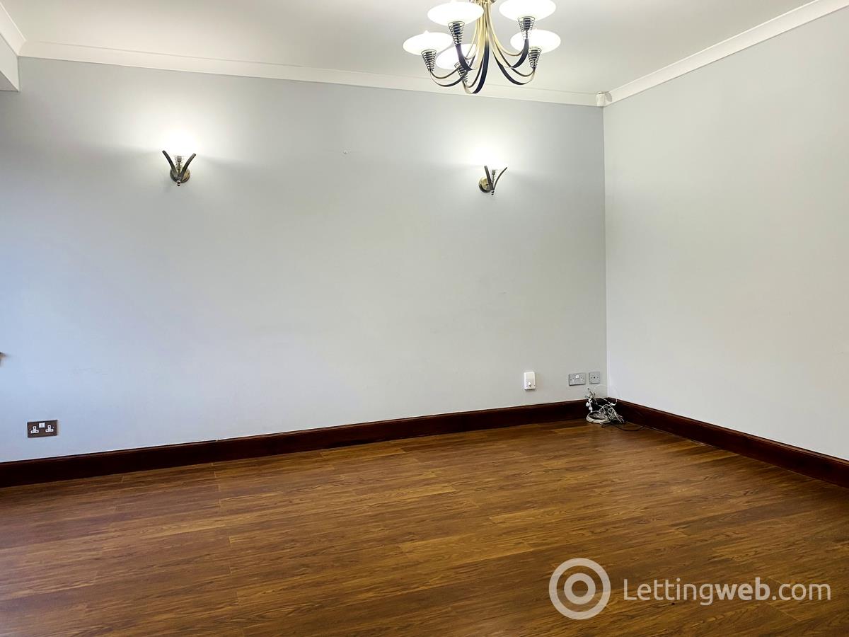 Property to rent in 27 Gilmourton Crescent
