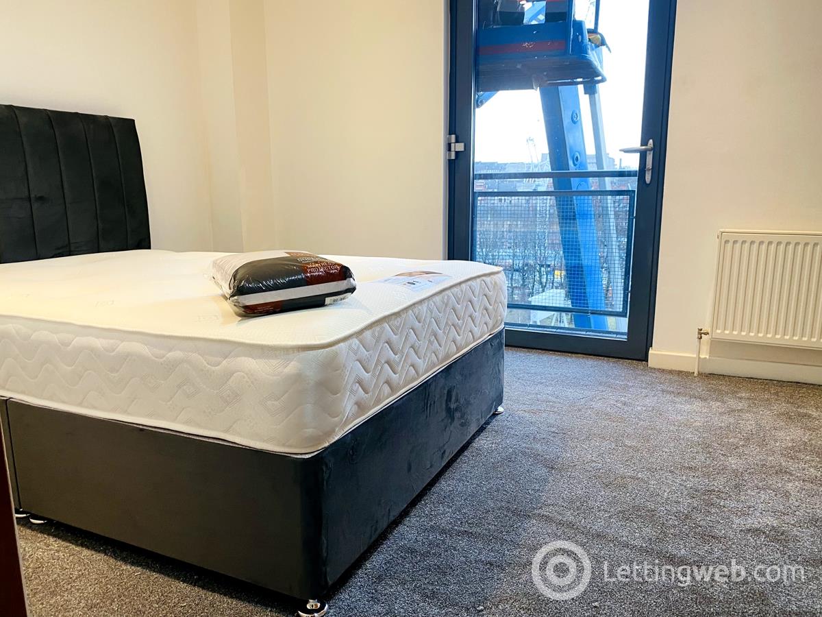 Property to rent in Glasgow Harbour Terrace