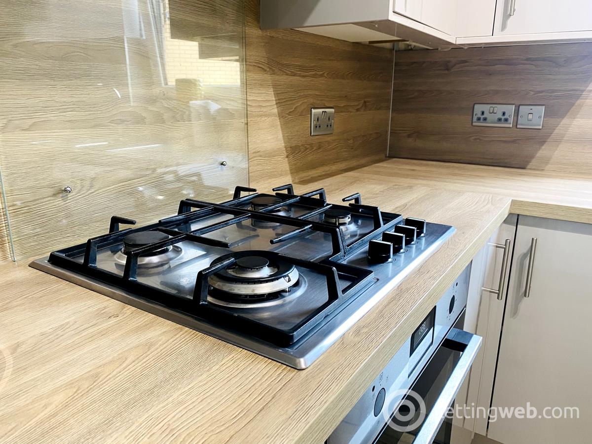Property to rent in 6 Hopehill Gardens
