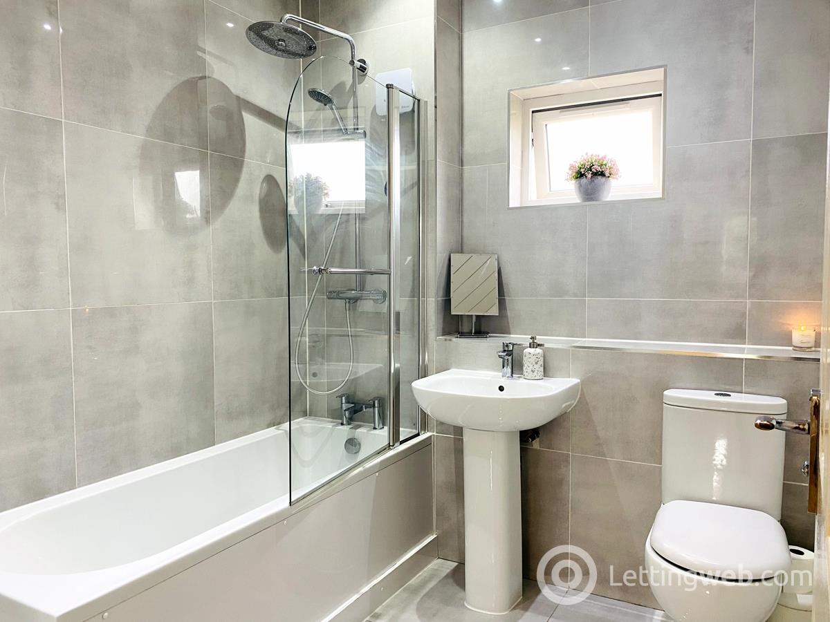 Property to rent in 6 Hopehill Gardens