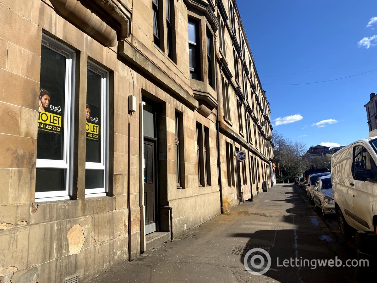 Property to rent in 9 Govanhill Street