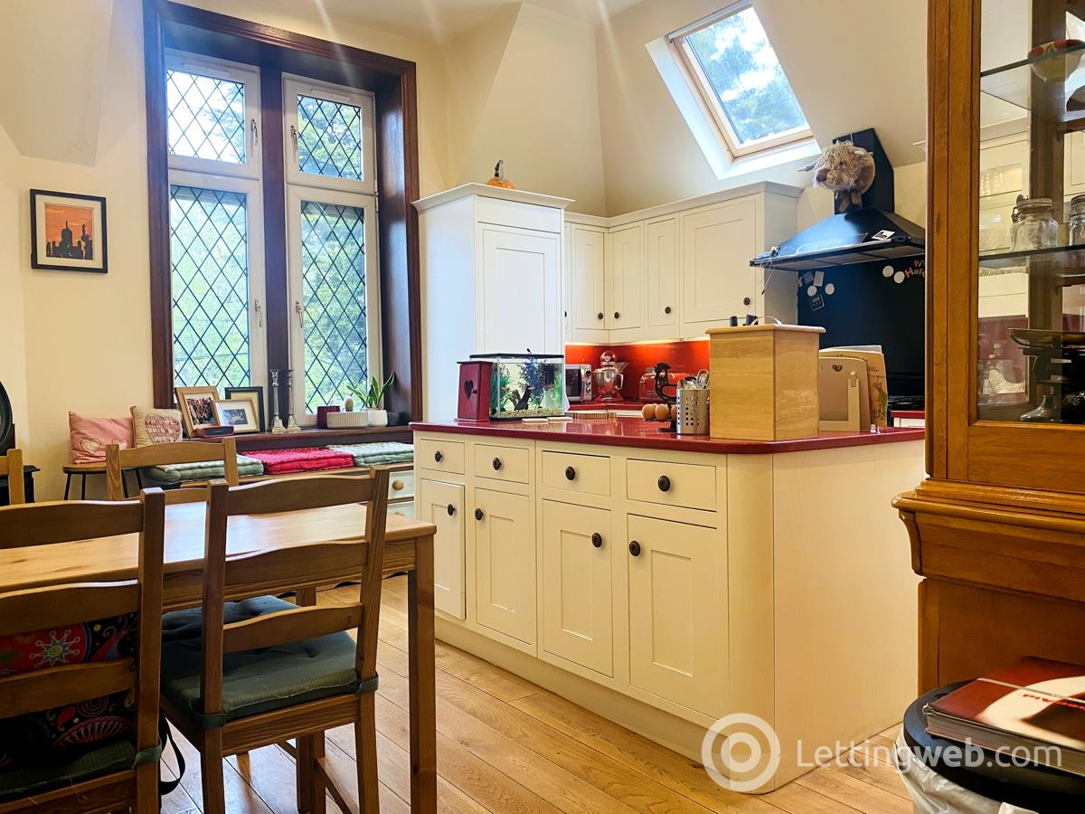 Property to rent in 80 Shawhill Road