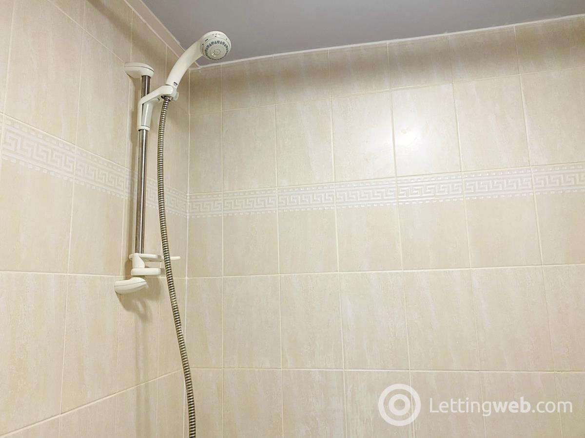 Property to rent in 181 Cables Wynd House Cables Wynd