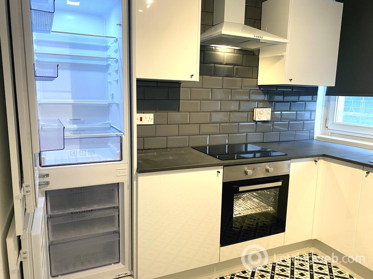 Property to rent in 9 Watson Street Flat 5