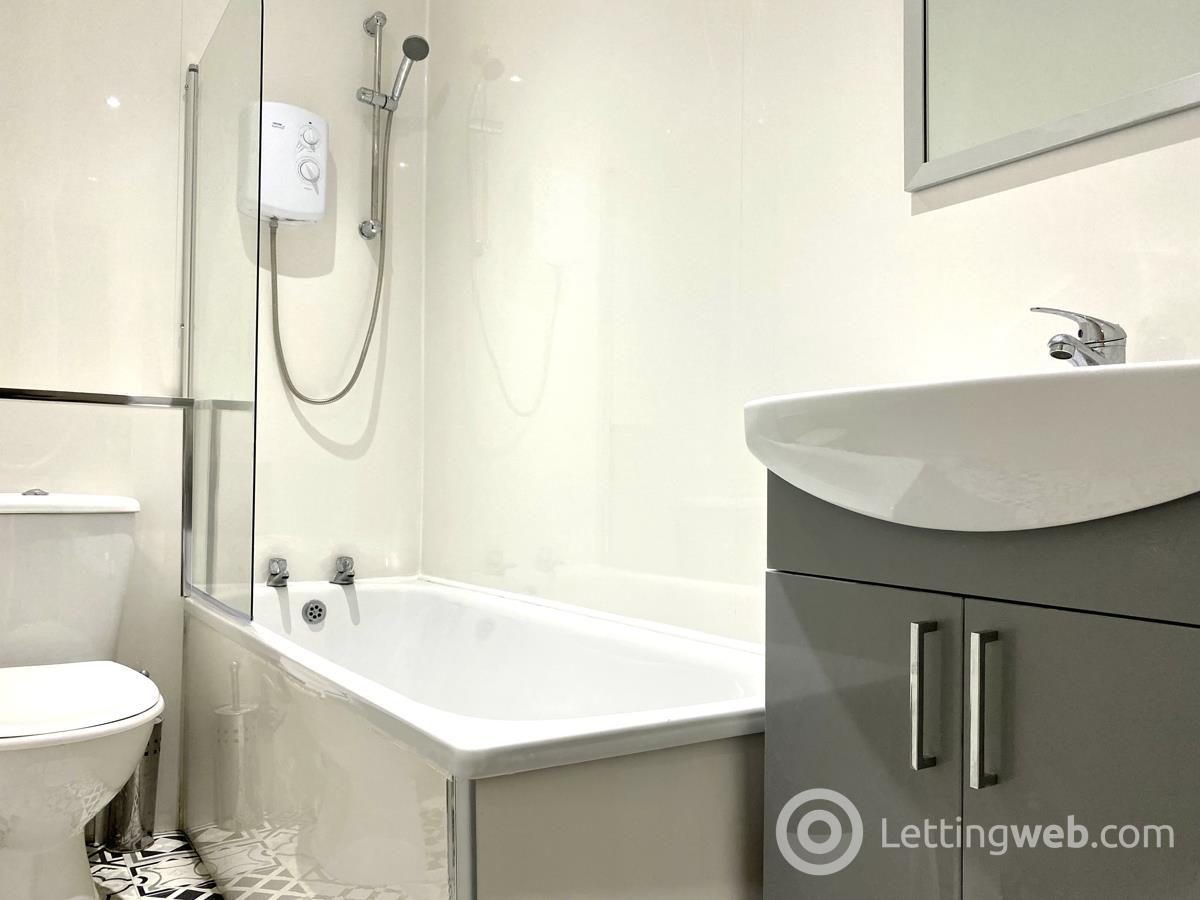 Property to rent in 9 Watson Street Flat 5