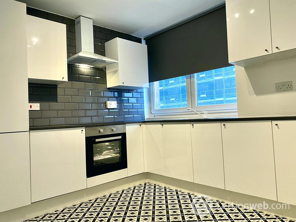 Property to rent in 9 Watson Street Flat 5