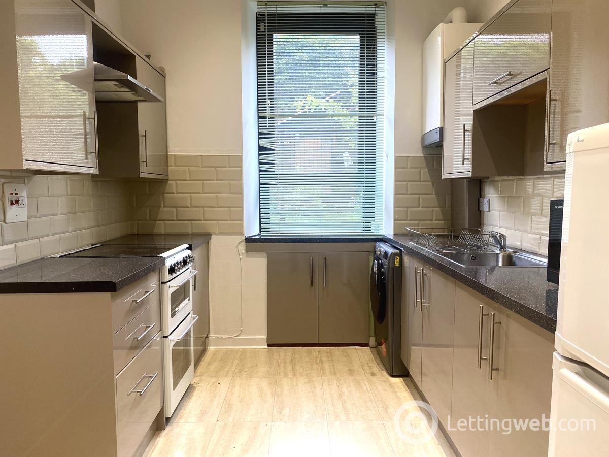 Property to rent in 100 Cardross Street