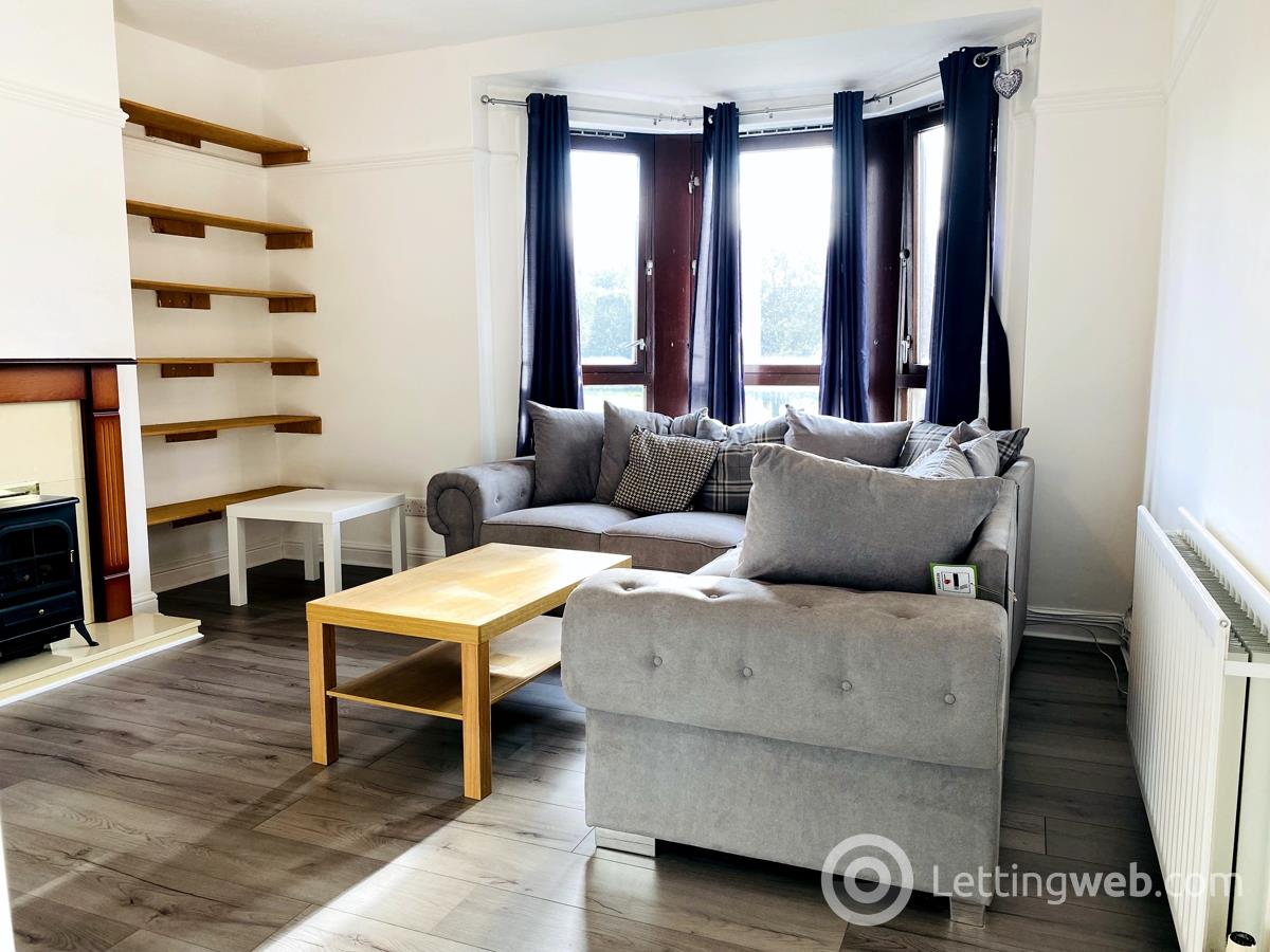 Property to rent in 256 Nether Auldhouse Road