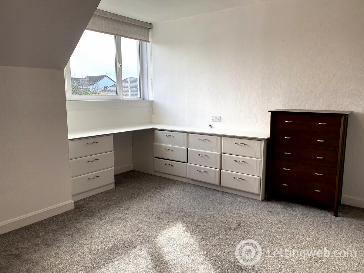 Property to rent in 3 Castlehill Drive, Glasgow