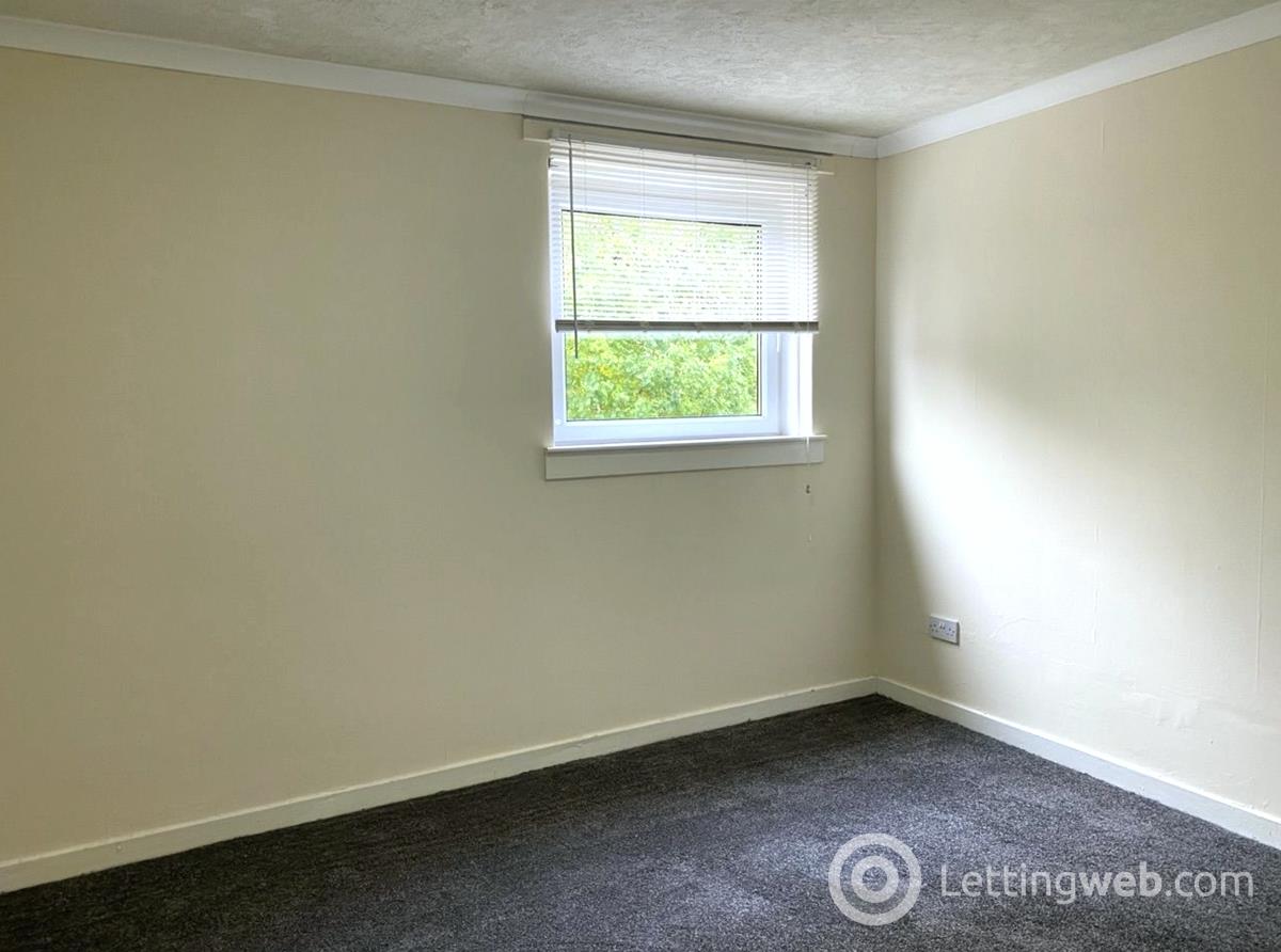 Property to rent in 275 Hillaprk Drive