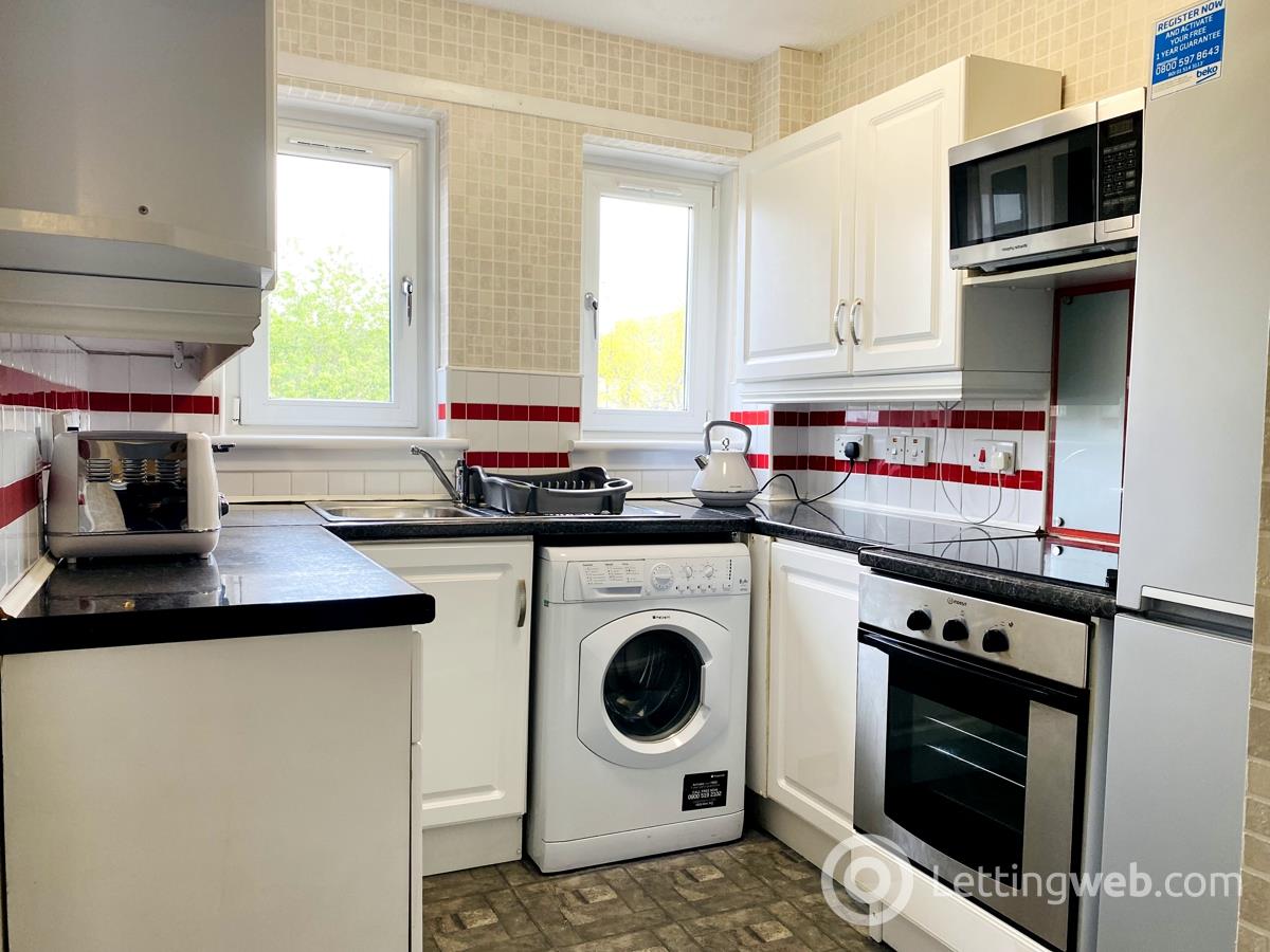 Property to rent in St Vincent St