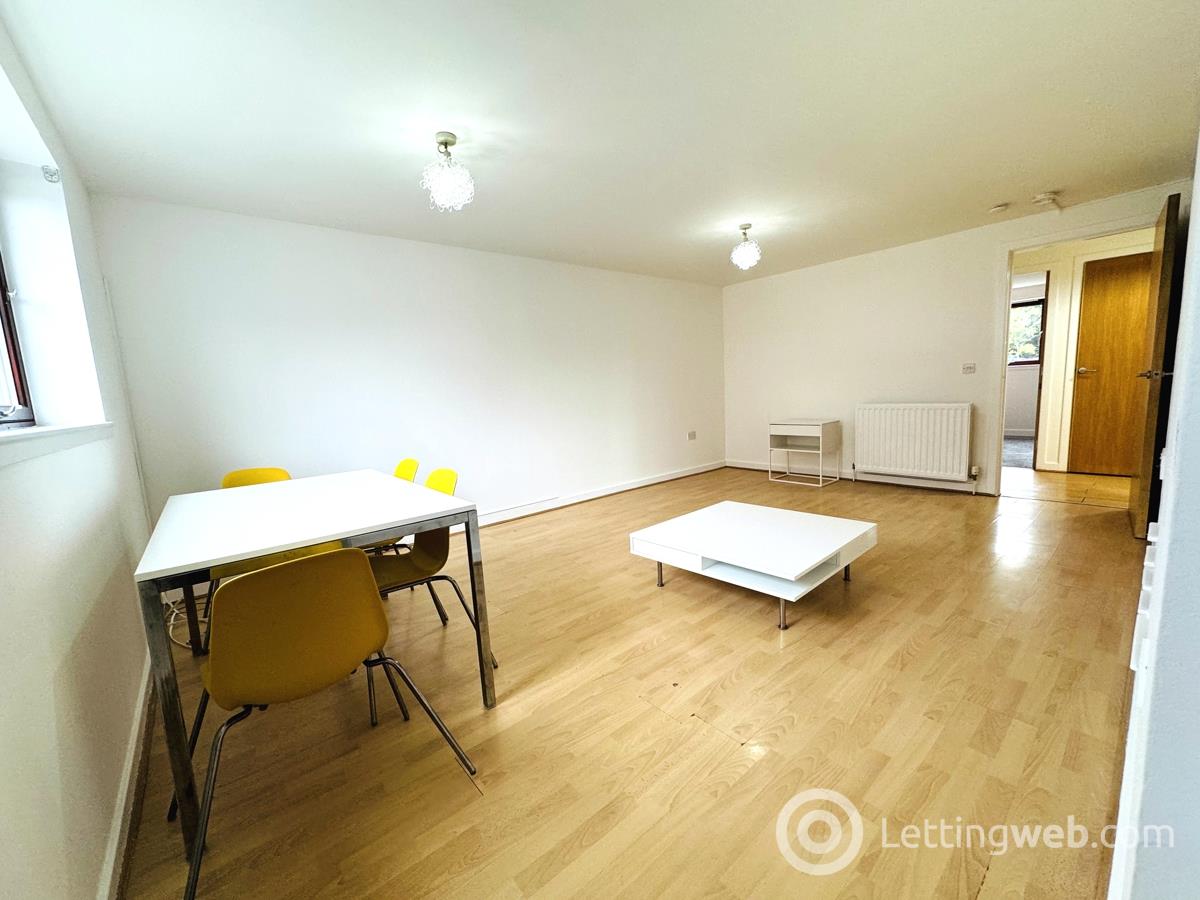 Property to rent in Manresa Place