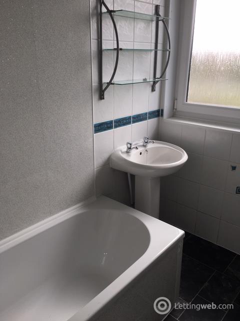 Property to rent in hawthorn street, LEVEN