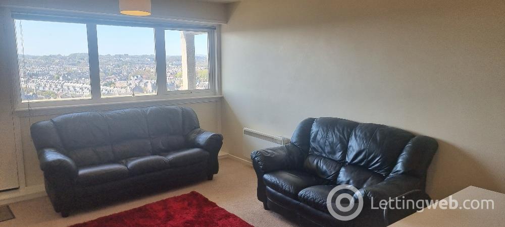 Property to rent in Thistle Court