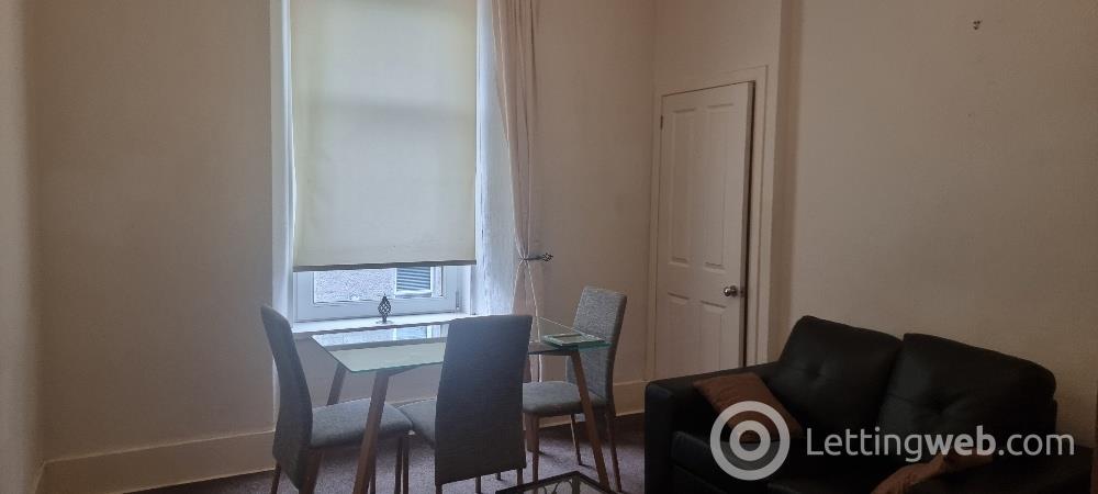Property to rent in 47 Esslemont Avenue